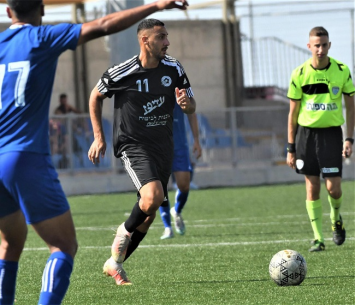 מחפש בית חדש. נגר (אבי רביבו)