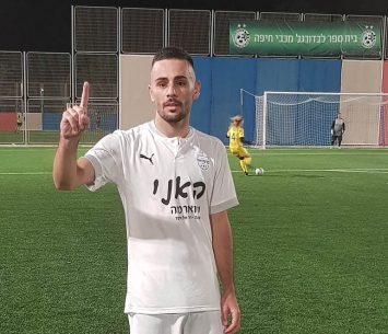 חתום על היסטוריה. אליהו דרעי, כובש השער לזכות כרמיאל (מדיה הפועל עירוני כרמיאל)