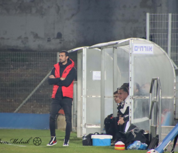 מבין את שחקניו. דויד מרטן, מאמן מרמורק (בן מלניק)