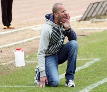 מחזק את ההתקפה. ויקטור גניש, מאמן שמשון כפר קאסם