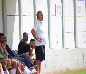 בכושר נהדר. ממן