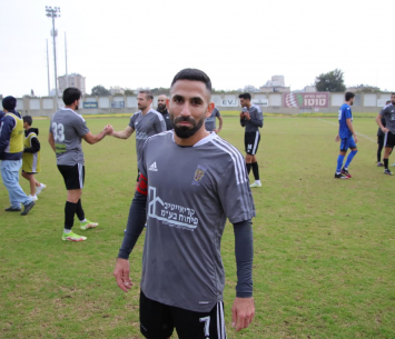 שער גדול. אסור (בן מלניק)