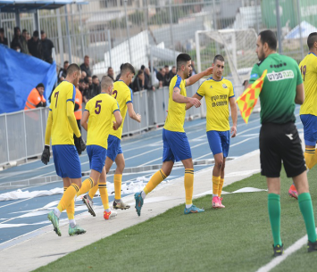 יחזרו לליגות גבוהות? שחקני קרית גת (ולדי מויסייב)