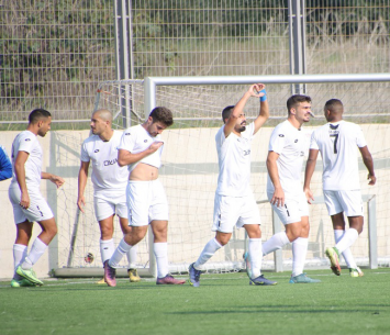 שמחה גדולה. שחקני דימונה חוגגים (בן מלניק)