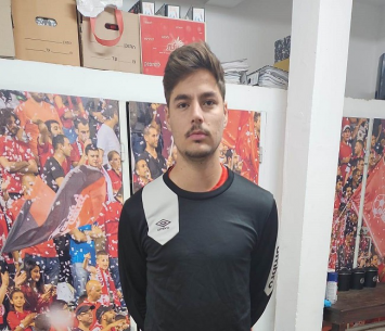 במדים החדשים. אשכנזי