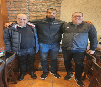 כהן במעמד החתימה