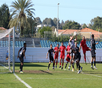 המשחק הדרמטי של המחזור. שחקני רעננה ובאקה (דאפר מאחמיד)