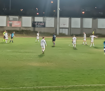 צפרירים חולון נגד עוצמה חולון (אלון יהודיוף)