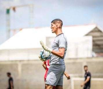 מדלל את באקה. עמית סרוסי (וואסים מואסי)