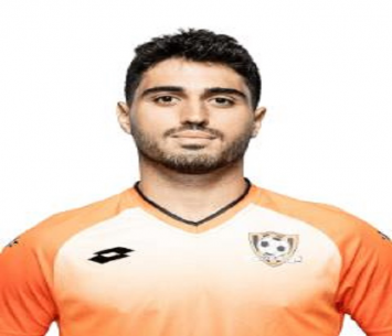 עובר לכתום של בני יהודה. סתיו ישראלי במדי נס ציונה (מדיה ההתאחדות לכדורגל)