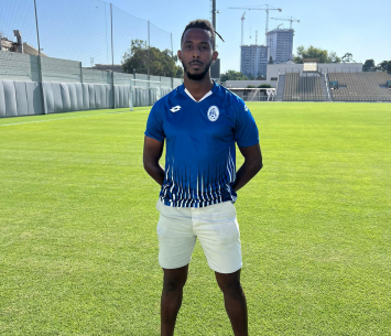 במדים החדשים 