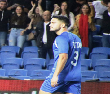 יעד מפתיע. אלון שטרוזברג במדי הפועל ראשל