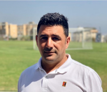 עזב את תחום האימון. כהן