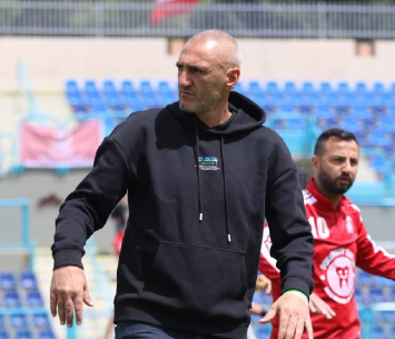 ניהול משחק מצויין. ואהב (דאפר מחאמיד)