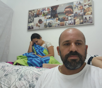 כל מילה מיותרת. פרץ