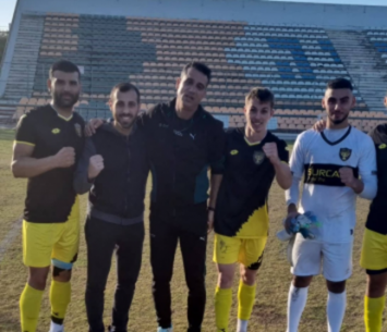 רוצים להפתיע. שחקני נהריה (אבי פפיס)