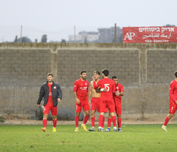 שחקני רעננה חוגגים (וואסים מואסי)