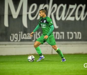 עאזם במדי אחי נצרת (עובאדה אכתלאת)