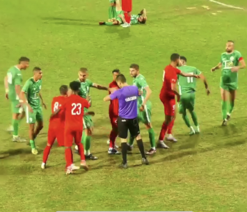 שחקני שתי הקבוצות