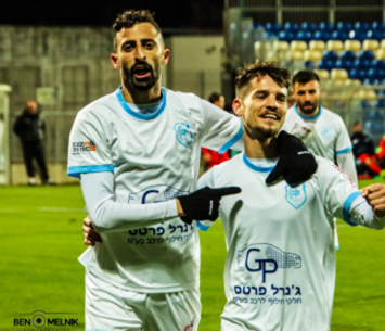 רוצה ניצחון. אמסלם מימין (בן מלניק)