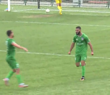 שחקני כפר קאסם חוגגים ניצחון ענק (צילום מסך)