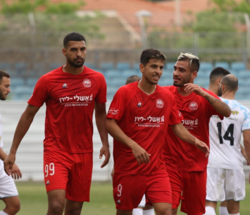 ניצחון ענק בבית. רעננה (דאפר מחאמיד)