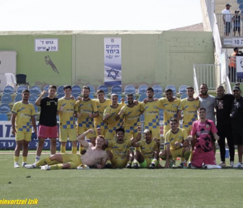 שחקני מכבי עירוני אשדוד (איציק שטיינוורצל)