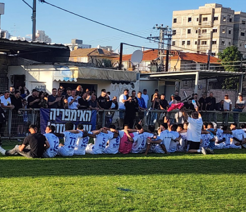 עתידם לא ברור. שחקני ואוהדי שעריים (מדיה מכבי שעריים)