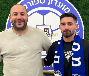 במדים החדשים. גולן