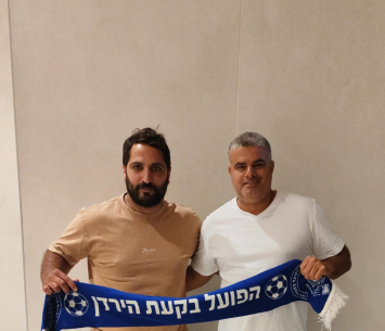 בדרך לחתימה. דג'אני