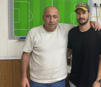 החתמה משמעותית. הילל