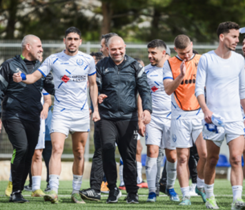 שומרים על שגרה. שחקני ירושלים (אייל עמר)