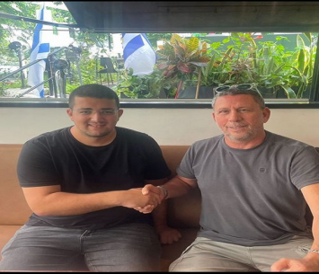 נשאר בליגה א. אבייב