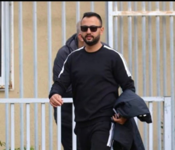 חמודי (עודד חסין)