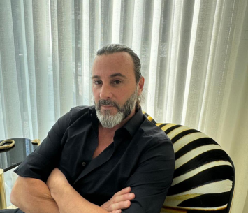 בא לעבוד. ירון ימין (פרטי)