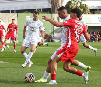 מאבק קשוח. הפועל תל אביב נגד מכבי יפו (אודי ציטיאט, ערוץ הספורט)