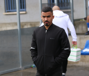 הודיע על עזיבה. דיאב (דאפר מחאמיד)