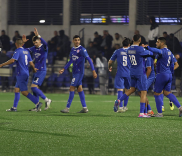 שחקני זלפה חוגגים ניצחון יקר (דאפר מחאמיד)