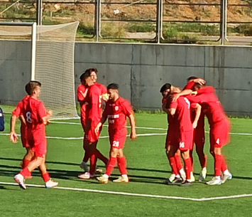 חגגו. שחקני הרצליה (אלון יהודיוף)