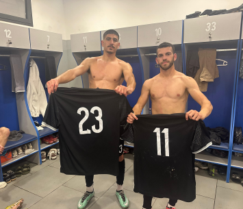 הכובש והמבשל. מכלוף ועזר