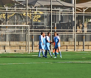 ניצחון חשוב. שחקני יפו חוגגים (אלון יהודיוף)