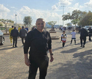 עונה גדולה. רגס (רועי אסף)