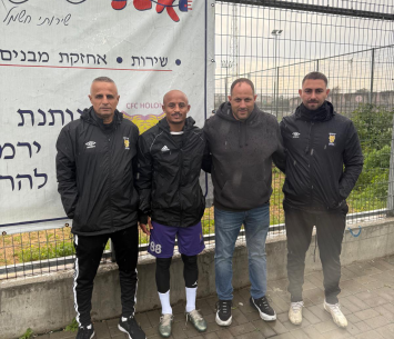 כבדה במעמד החתימה