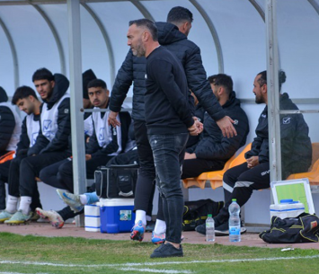 משחק חשוב. צביקה לוי (רועי אסרף PICK&KICK)