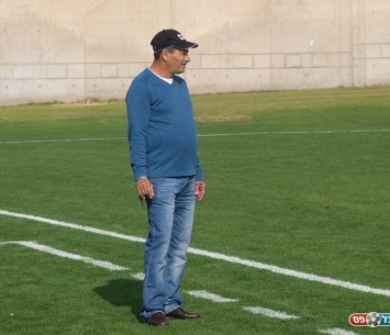 הגיע לצפות. דוד קרמו (אלון יהודיוף)