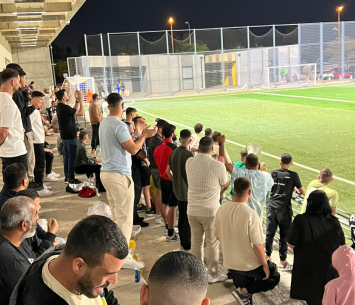 אוהדים מרוצים (אלירן כהן)