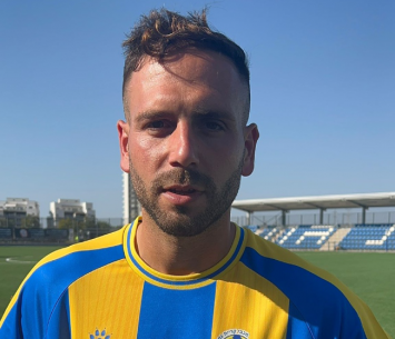 שער ובישול בבכורה. שטיין (אביחי דלאל)