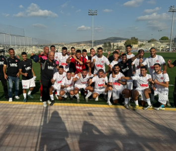 שחקני טירת כרמל (דוניא גנטוס)