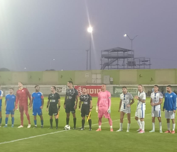 שחקני שתי הקבוצות (דן בונבידה)