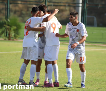 מקווים לקבל את השחקן בחזרה. שחקני מלאכי (Gal portman)